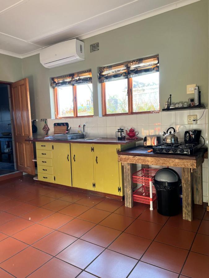 Tuinhuis Oudtshoorn Bagian luar foto