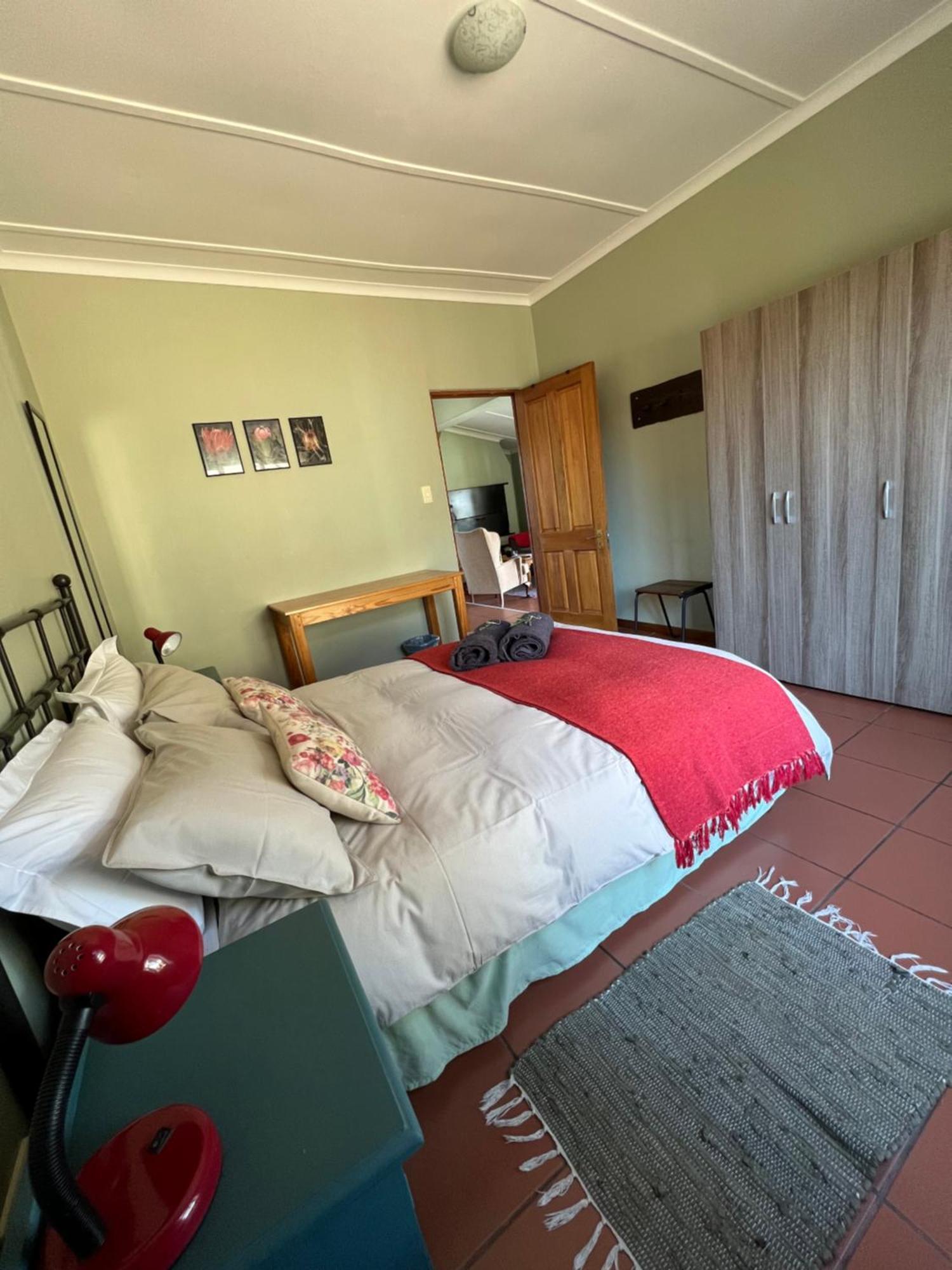 Tuinhuis Oudtshoorn Bagian luar foto